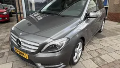 Grijs Gebruikt 2012 Mercedes B180 Ambition MPV | € 14.990 (Iets duurder)
