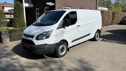Gebruikt 2015 Ford Transit Custom Van | € 3.900 (Eerlijke prijs)