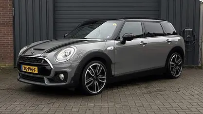 Grijs Occasion 2019 Mini John Cooper Works Clubman Stationwagen | € 22.450 (Eerlijke prijs)