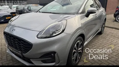 Grijs Occasion 2023 Ford Puma ST-Line SUV | € 21.745 (Eerlijke prijs)
