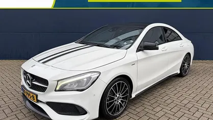 Wit Gebruikt 2018 Mercedes CLA180 Business Sedan | € 21.835 (Eerlijke prijs)