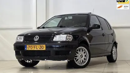 Occasion 2000 VW Polo Trendline Hatchback | € 1.994 (Eerlijke prijs)
