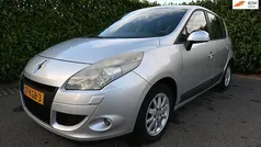 Grijs Gebruikt 2009 Renault Scénic III Business MPV | € 4.450 (Eerlijke prijs)