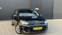 Gebruikt 2017 Kia Rio First Edition Hatchback | € 6.999 (Super prijs)