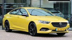 Geel Gebruikt 2018 Opel Insignia Exklusiv Hatchback | € 19.937 (Eerlijke prijs)