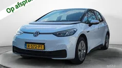 Wit Gebruikt 2022 VW ID.3 Pro Hatchback | € 18.900 (Eerlijke prijs)