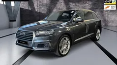 Grijs Gebruikt 2016 Audi Q7 S-Line SUV | € 26.950 (Goede deal)