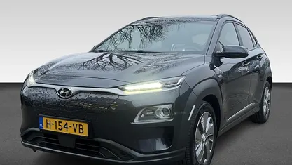 Grijs Occasion 2020 Hyundai Kona Premium SUV | € 17.430 (Eerlijke prijs)
