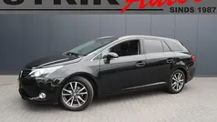 Zwart Gebruikt 2012 Toyota Avensis Business Edition Stationwagen | € 10.889 (Eerlijke prijs)