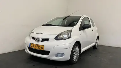 Occasion 2010 Toyota Aygo Hatchback | € 1.249 (Eerlijke prijs)