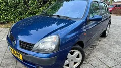 Gebruikt 2002 Renault Clio II Hatchback | € 650 (Goede deal)