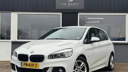 Occasion BMW 218 Executive 136 PK (100 kW) 2017 Wit Stationwagen