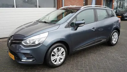 Occasion 2018 Renault Clio IV Zen Hatchback | € 4.995 (Super prijs)