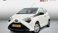 Gebruikt 2020 Toyota Aygo Hatchback | € 11.499 (Eerlijke prijs)