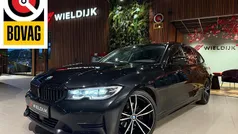 Gebruikt 2021 BMW 320 Executive Stationwagen | € 27.900 (Eerlijke prijs)