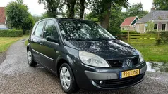 Gebruikt 2006 Renault Scénic II Business MPV | € 999 (Eerlijke prijs)