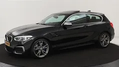 Zwart Gebruikt 2018 BMW M140 Executive Hatchback | € 24.900 (Eerlijke prijs)