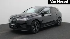 Zwart Gebruikt 2023 BMW iX Executive SUV | € 49.945 (Goede deal)