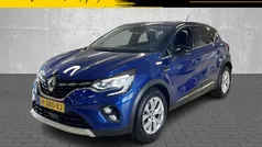 Twotone bleu iron / noir etoi Gebruikt 2020 Renault Captur Intens SUV | € 18.750 (Eerlijke prijs)