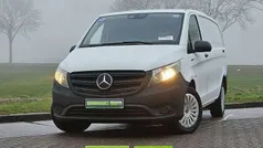 Wit Gebruikt 2022 Mercedes e-Vito MPV | € 24.450 (Goede deal)