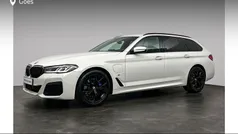Wit Gebruikt 2021 BMW 530e M Sport Stationwagen | € 37.880 (Eerlijke prijs)