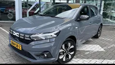 Grijs Nieuw 2025 Dacia Sandero Journey Hatchback | € 22.250 (Eerlijke prijs)