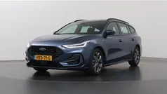 Blauw Gebruikt 2023 Ford Focus ST-Line Stationwagen | € 24.330 (Goede deal)