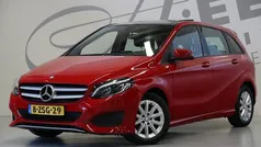 Rood Occasion 2015 Mercedes B200 Ambition MPV | € 11.750 (Eerlijke prijs)