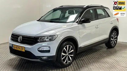 Wit Gebruikt 2020 VW T-Roc Business SUV | € 22.250 (Goede deal)