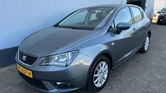 Grijs, metallic lak Gebruikt 2015 Seat Ibiza CONNECT Hatchback | € 7.250 (Eerlijke prijs)