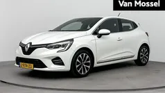 Gebruikt 2020 Renault Clio V Intens Hatchback | € 13.935 (Eerlijke prijs)