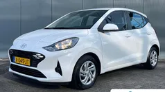 Wit Gebruikt 2024 Hyundai i10 Comfort Hatchback | € 17.595 (Eerlijke prijs)