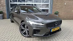 Gebruikt 2020 Volvo V60 R-Design Stationwagen | € 31.950 (Eerlijke prijs)