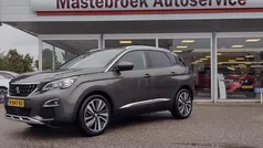 Gebruikt 2020 Peugeot 3008 Premium SUV | € 13.950 (Goede deal)