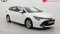 Wit Gebruikt 2021 Toyota Corolla Active Stationwagen | € 21.499 (Eerlijke prijs)