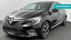 Gebruikt 2023 Renault Clio V Evolution Hatchback | € 16.900 (Eerlijke prijs)