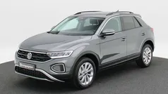 Grijs Nieuw 2025 VW T-Roc Edition SUV | € 43.125 (Eerlijke prijs)