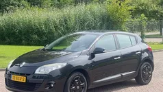 Zwart Gebruikt 2010 Renault Mégane III Hatchback | € 3.599 (Eerlijke prijs)