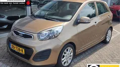 Bruin, metallic lak Gebruikt 2012 Kia Picanto Comfort Hatchback | € 5.745 (Eerlijke prijs)