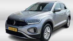 Zilver Gebruikt 2023 VW T-Roc Business SUV | € 24.950 (Eerlijke prijs)