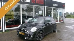 Zwart Gebruikt 2014 Mini Cooper S Business Hatchback | € 14.950 (Eerlijke prijs)