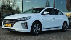 Gebruikt 2017 Hyundai Ioniq Hatchback | € 14.900 (Eerlijke prijs)