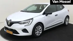 Gebruikt 2020 Renault Clio V Life Hatchback | € 14.435 (Eerlijke prijs)