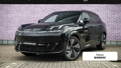 Occasion Lynk & Co 08 350 PK (257 kW) 2025 Zwart SUV