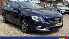 Blauw Gebruikt 2015 Volvo V60 Stationwagen | € 6.950 (Eerlijke prijs)