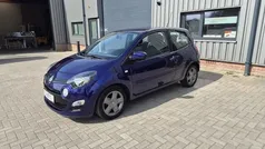 Paars, metallic lak Gebruikt 2014 Renault Twingo Dynamique Hatchback | € 3.250 (Eerlijke prijs)