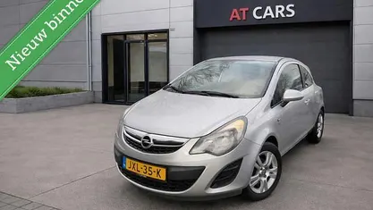 Occasion Opel Corsa Edition 86 PK (63 kW) 2012 Grijs Hatchback