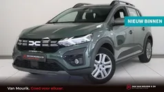 Grijs Gebruikt 2023 Dacia Sandero Expression Hatchback | € 17.400 (Eerlijke prijs)