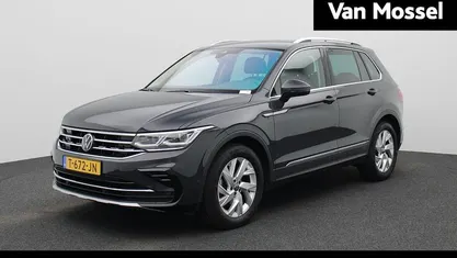 Grijs Gebruikt 2023 VW Tiguan Elegance SUV | € 35.400 (Goede deal)