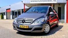 Grijs Gebruikt 2010 Mercedes B180 Business MPV | € 7.250 (Eerlijke prijs)